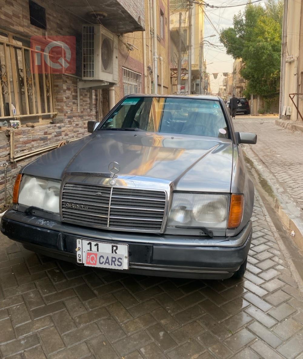 مرسيدس بنز E-Class